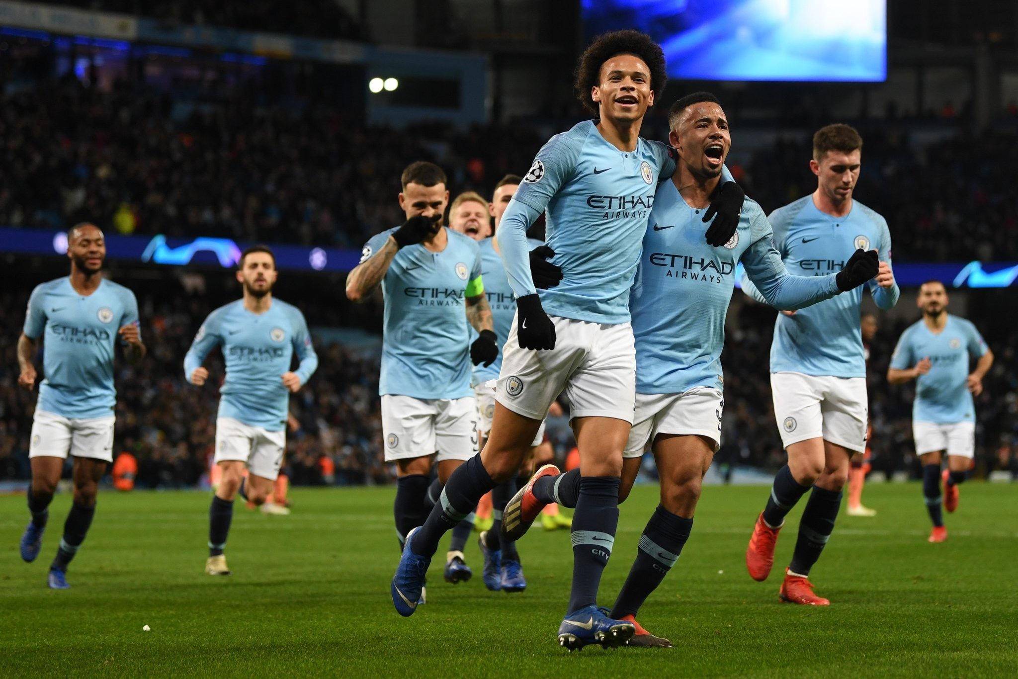 俱乐部在球 俱乐部在球